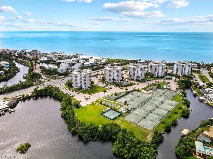 The Ultimate 1 Bedroom Condo on Bonita Beach, Florida Condo 5945