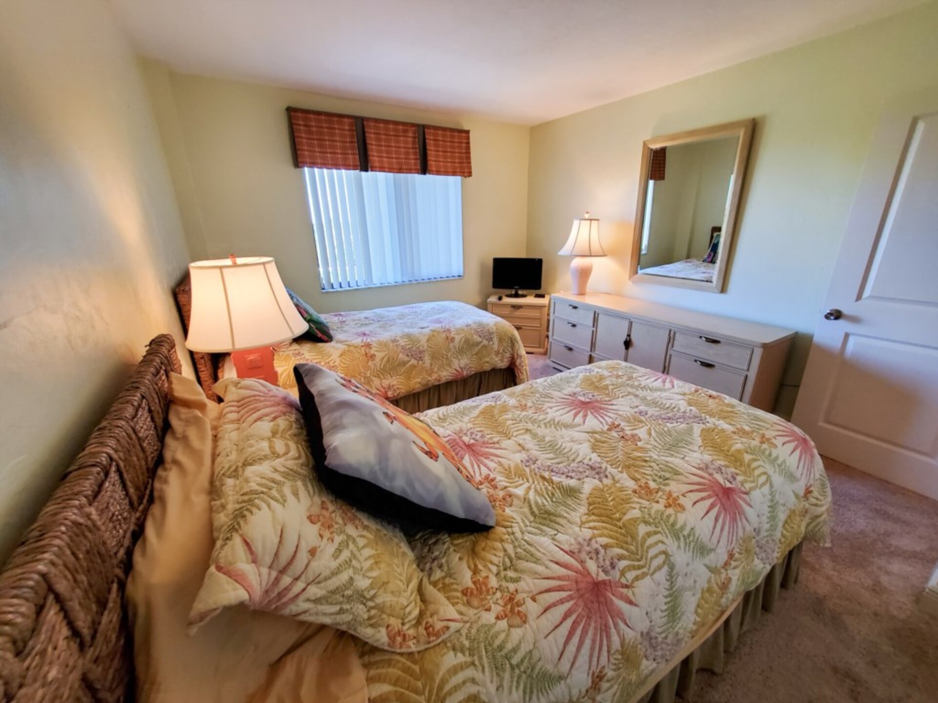 The Ultimate 2 Bedroom Condo on Sea Isles, Florida Condo 5947