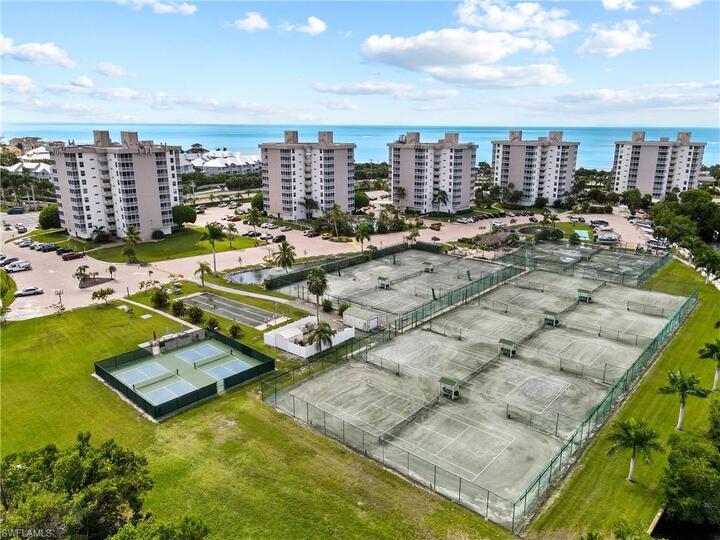 5 Star Condo in one of the most Prestigious Areas in Bonita Beach, Florida Condo 5955