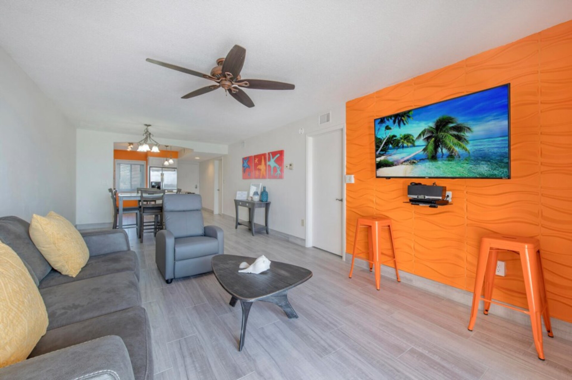 5 Star Condo in one of the most Prestigious Areas in Leonardo Arms, Florida Condo 5950