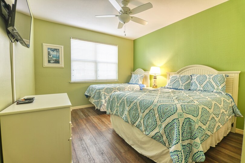 5 Star Condo in one of the most Prestigious Areas in Runaway Beach Club, Florida Condo 5983