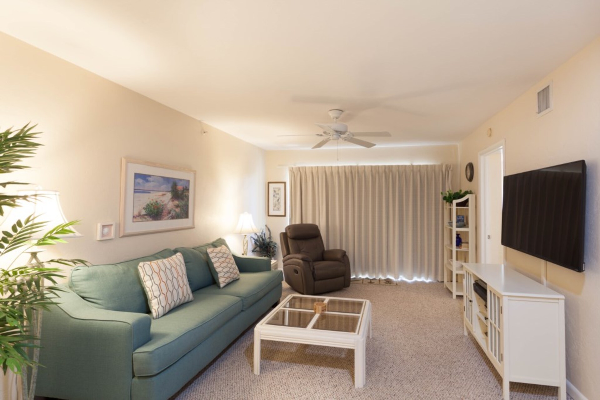 Exclusive Condo in One of  most Prestigious Resorts, Santa Maria Harbor Resort, Florida Condo 5956