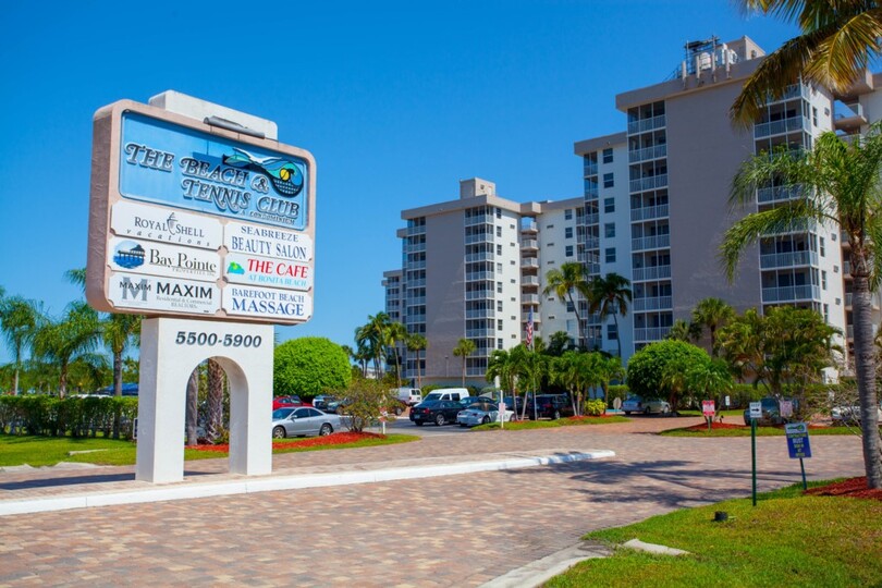Exclusive Holiday Condo on Bonita Beach, minutes from Disney, Florida Condo 5927