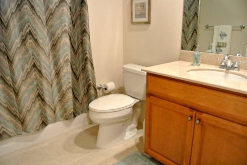 The Ultimate 2 Bedroom Condo on Waterside at Bay Beach, Florida Condo 5959
