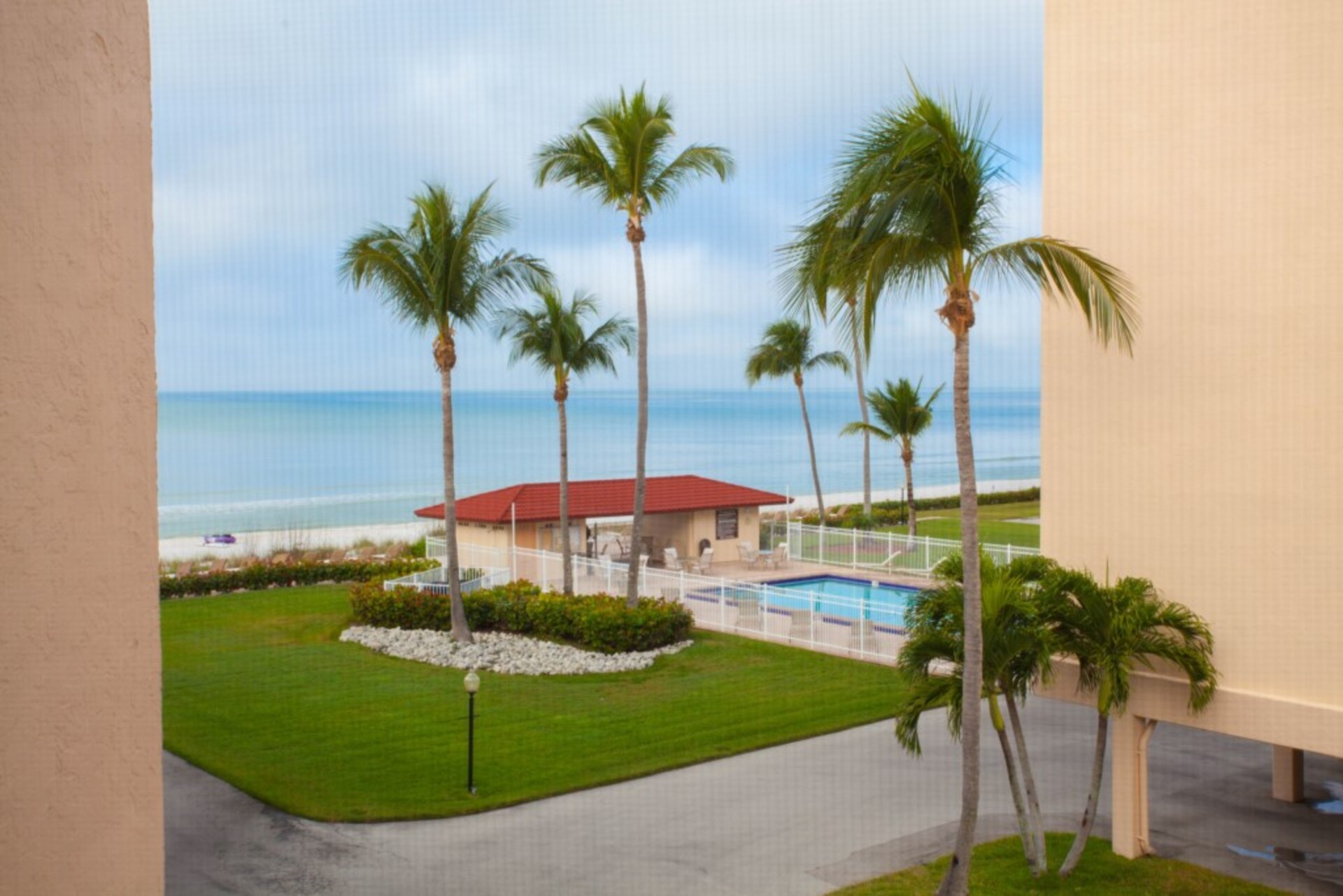 Exclusive Holiday Condo on Dolphin Way, Florida Condo 5961