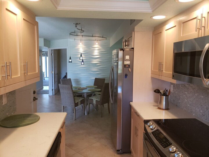 Exclusive Condo in One of most Prestigious Resorts, Bonita Beach, Florida Condo 5966