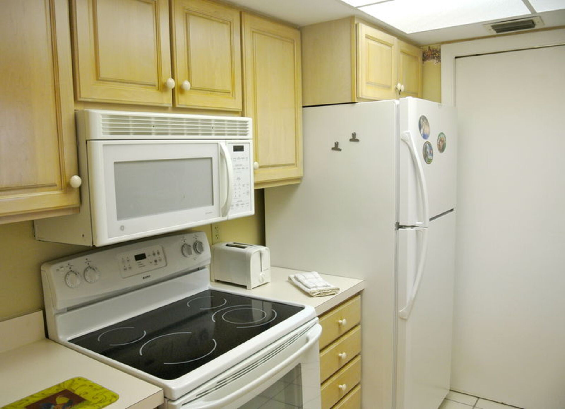 Exclusive Condo in One of most Prestigious Resorts, Santa Maria Harbor Resort, Florida Condo 5932
