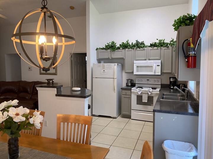 Exclusive Holiday Villa on The Abbey at West Haven, minutes from Disney, Florida Villa 5991