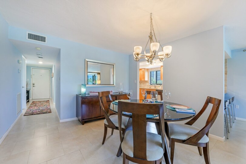 The Ultimate 2 Bedroom Condo on Sea Isles, Florida Condo 5936