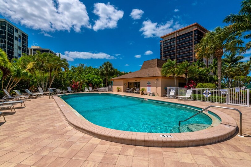 The Ultimate 2 Bedroom Condo on Sea Isles, Florida Condo 5936