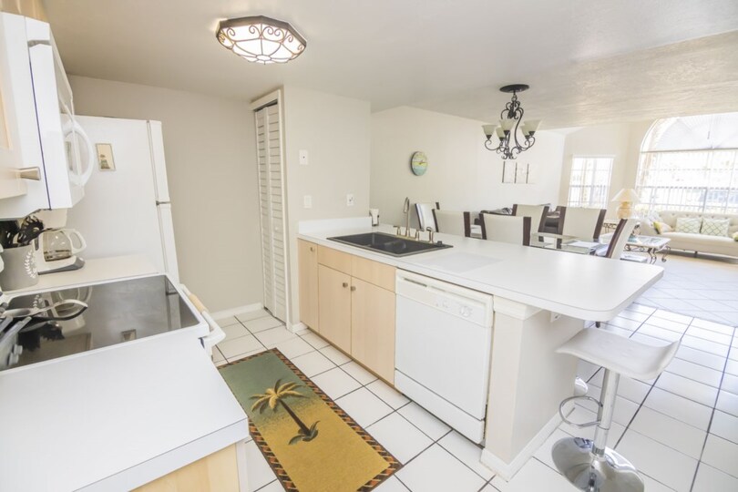 Exclusive Condo in One of most Prestigious Resorts, Florida Condo 6009