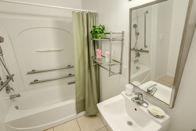 The Ultimate 3 Bedroom Condo on Club Cortile, Florida Condo 6020