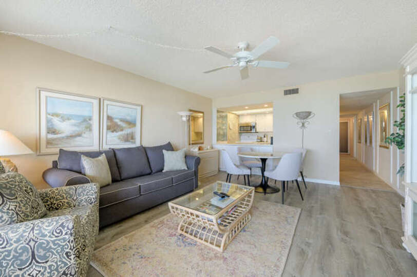 Luxury Contemporary Style Condo on Dolphin Way, Florida Condo 5937