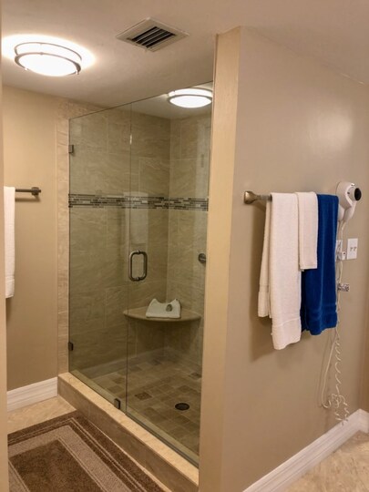 The Ultimate 2 Bedroom Condo on Santa Maria Harbor Resort, Florida Condo 5934