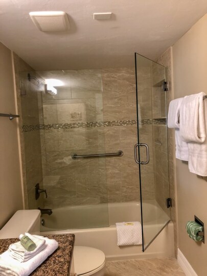 The Ultimate 2 Bedroom Condo on Santa Maria Harbor Resort, Florida Condo 5934
