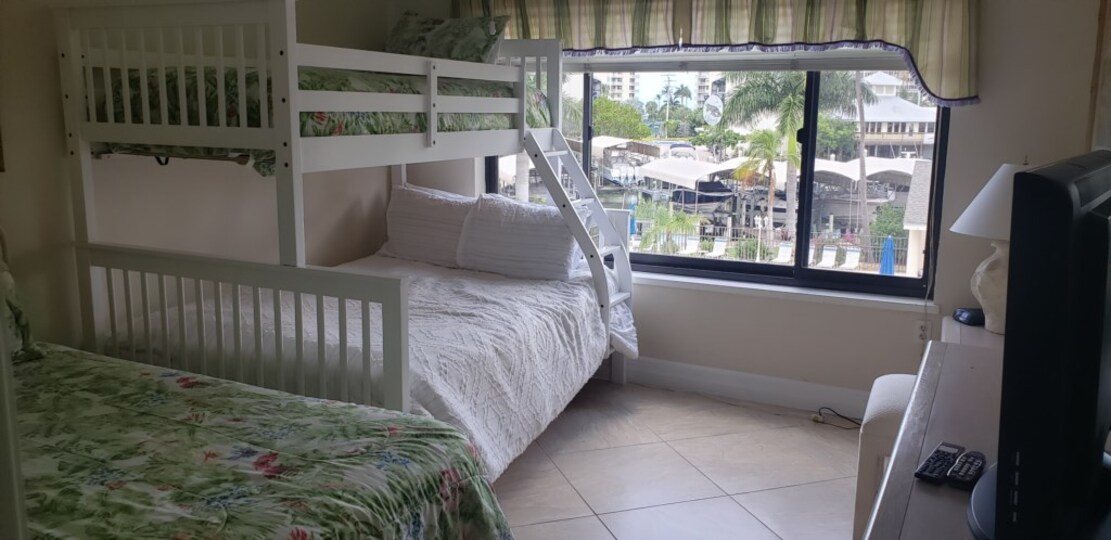 The Ultimate 2 Bedroom Condo on Santa Maria Harbor Resort, Florida Condo 5934