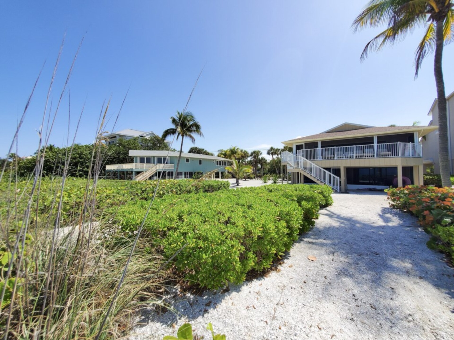 The Ultimate Beachfront 3 Bedroom Villa, Florida Villa 5926