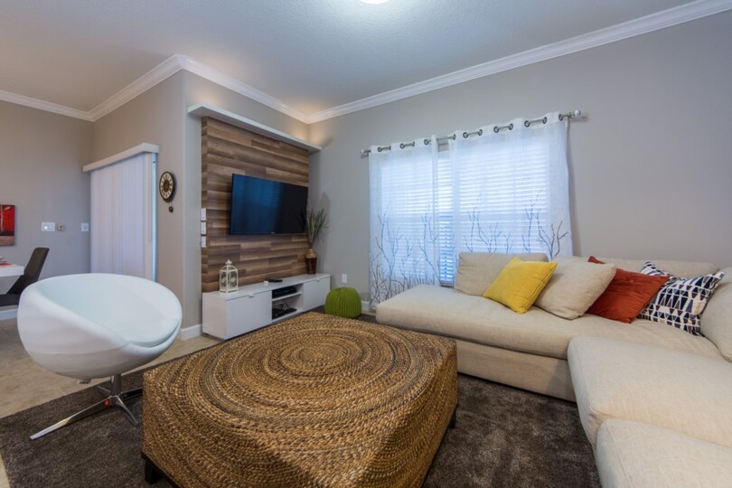 Exclusive Townhouse in One of most Prestigious Resorts, Storey Lake Resort, Florida Townhouse 4086