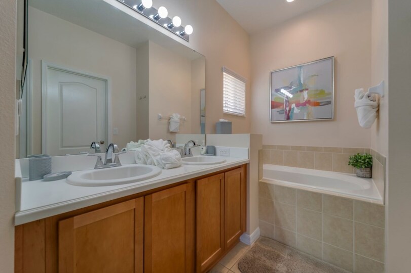 Luxury Contemporary Style Villa on The Abbey at West Haven, Florida Villa 6069