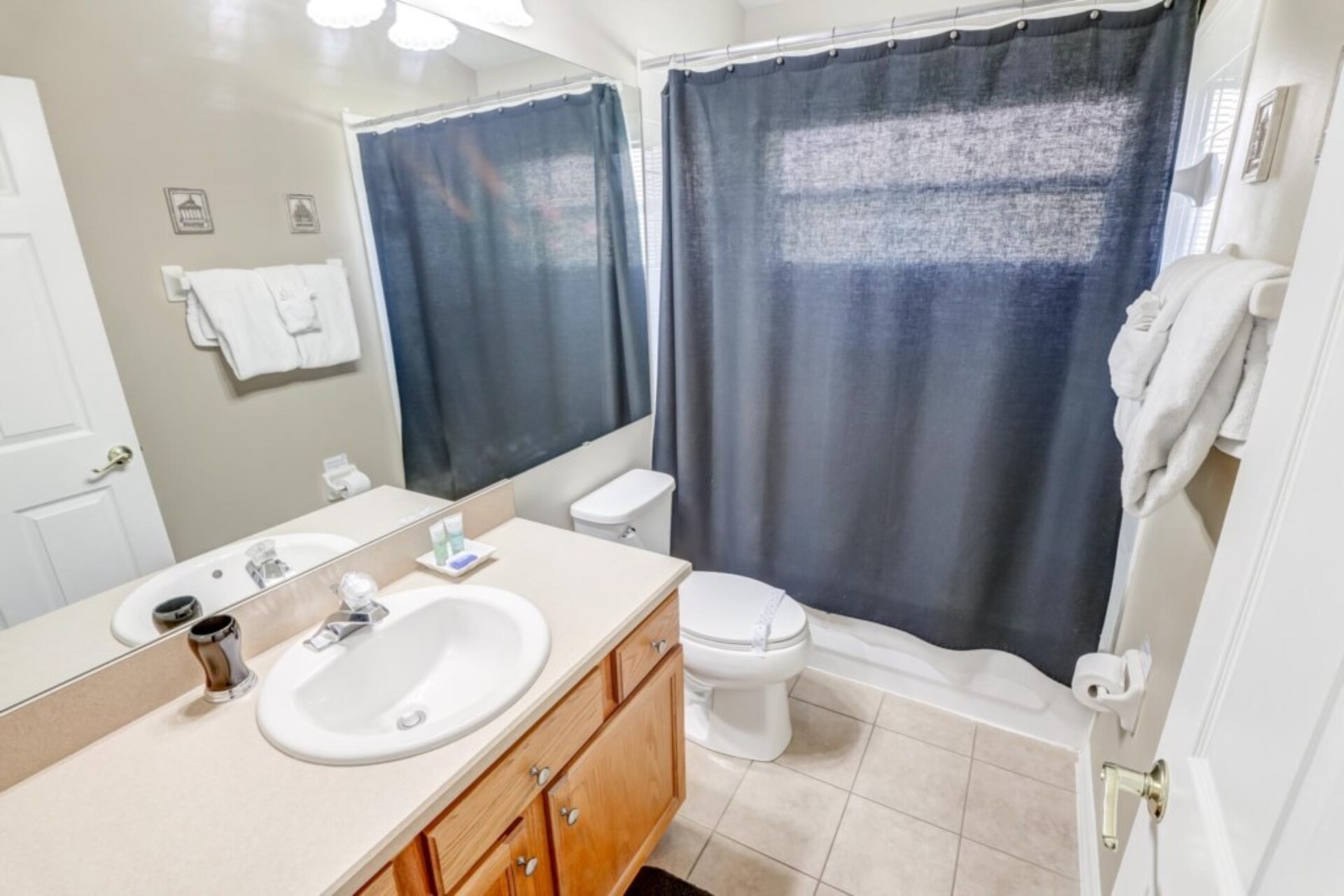 5 Star Villa with Private Pool on Indian Creek, Florida Villa 6109