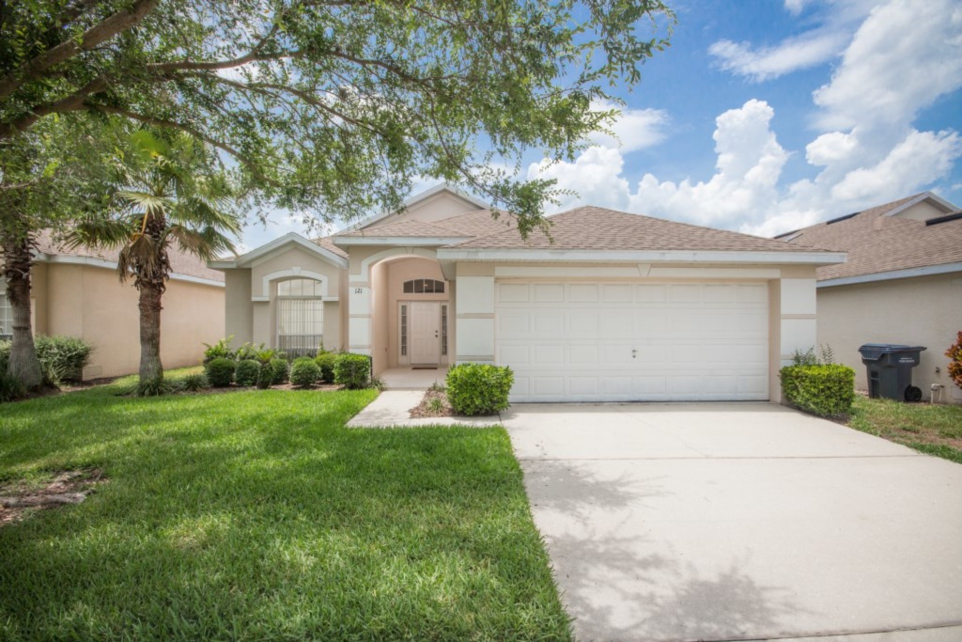 Luxury Contemporary Style Villa on The Abbey at West Haven, Florida Villa 6129