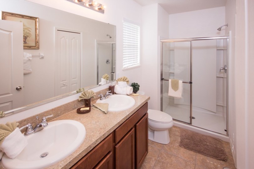 5 Star Villa in one of the most Prestigious Areas in Cypress Pointe, Florida Villa 6193