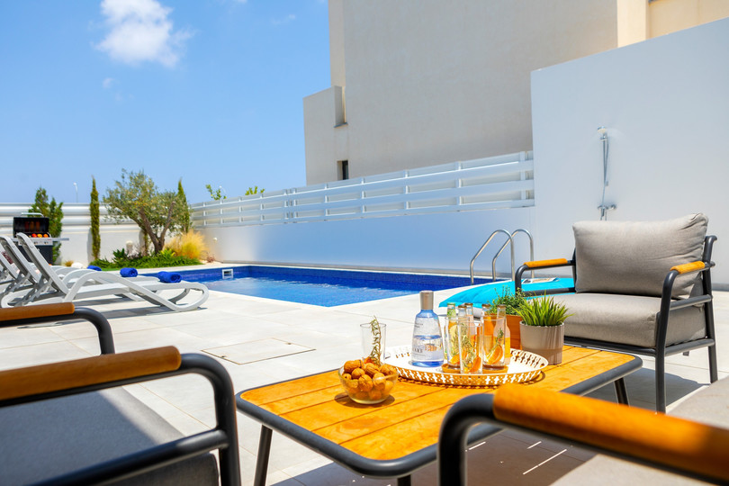 Luxury Home with Private Pool, Protaras Villa 1026