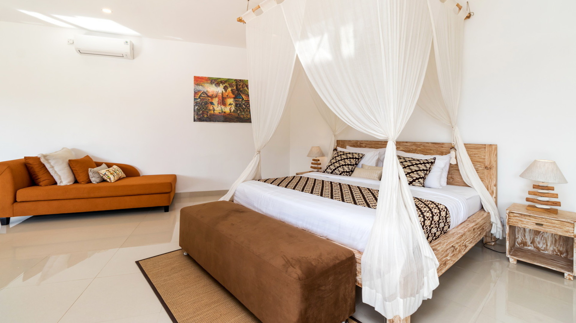 Charming 7BR Villa W/ Pool & Balcony in Bali, Bali villa 2206