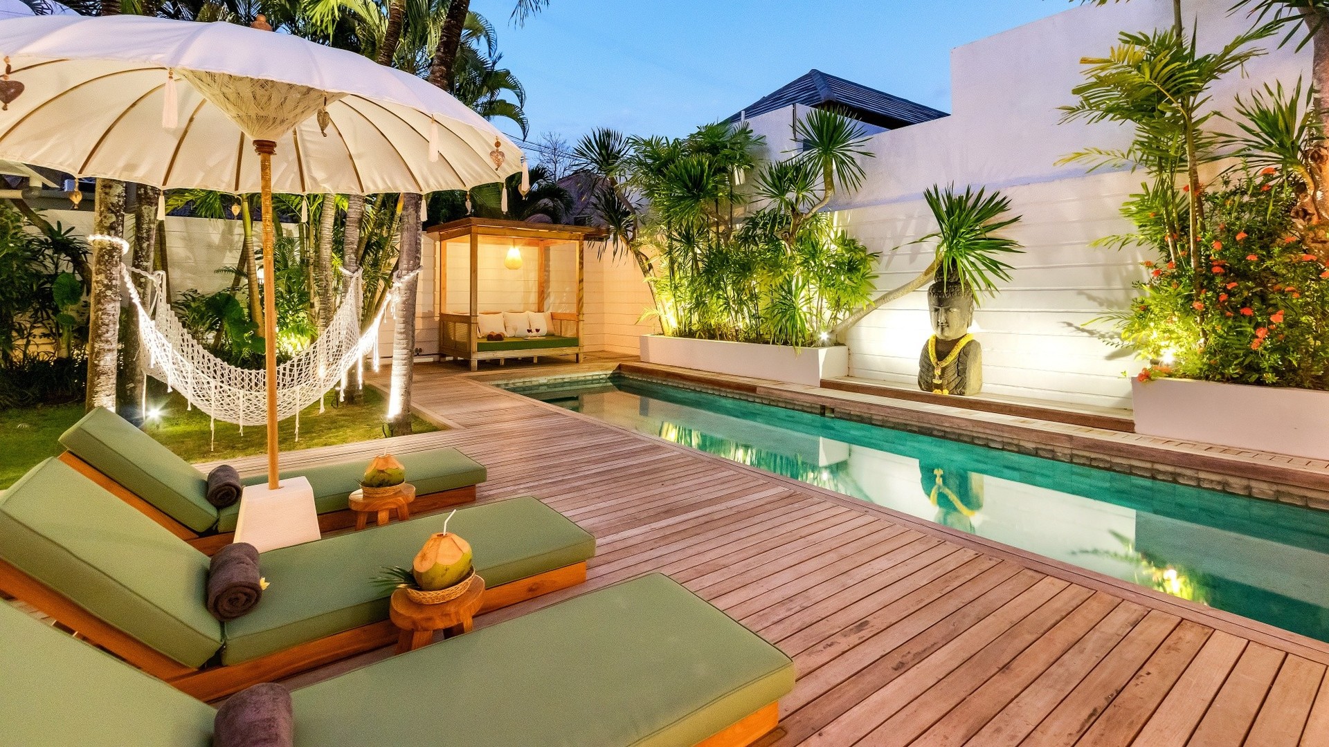 Cozy 4BR Villa with Amazing Pool Area, Bali Villa 2210