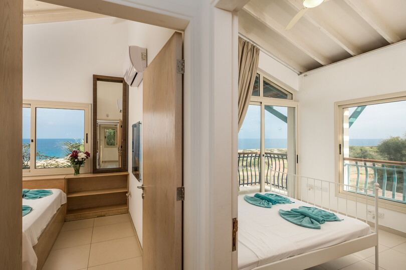 Luxury Villa with Sea Views, Protaras Villa 1718