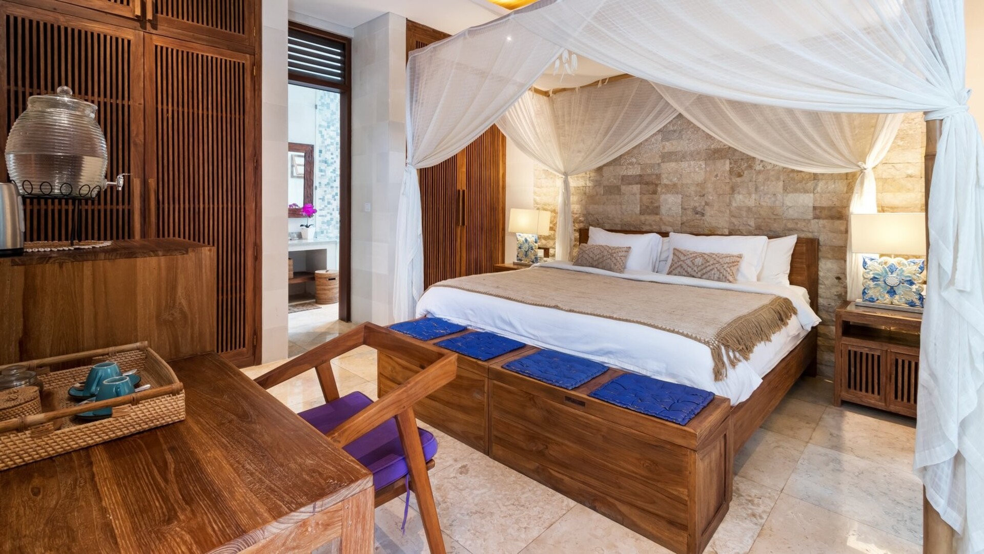 Enjoying Your Holiday in a Luxury 5 Star Villa in Candidasa, For Less Than a Hotel, Villa Bali 2243