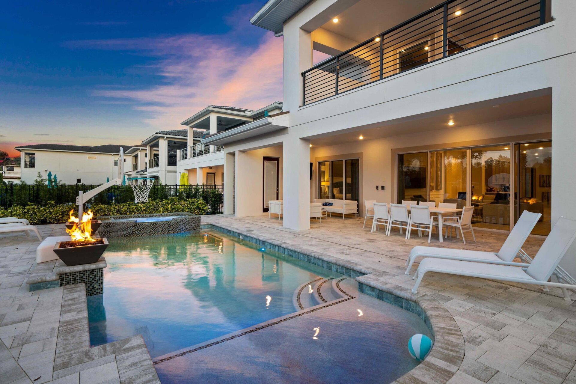 5 Star Villa Regent – A Distinguished Private Residence
