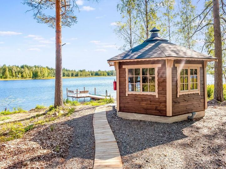 Luxury Retreat You will Love, Ristiina 1118