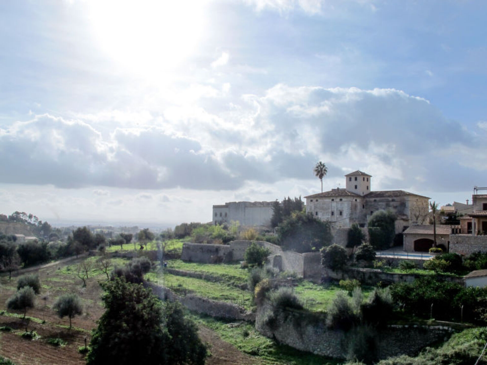 Serene Haven: 4 Bedroom Villa in Mallorca,1625