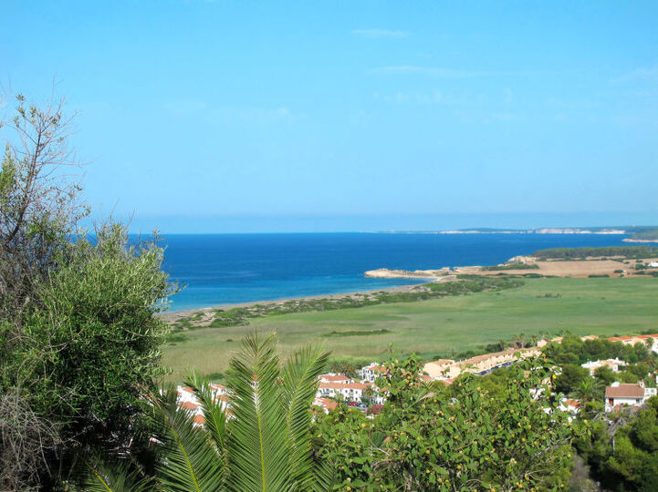 Tranquil Haven: 5 BR Villa with Pool,1011