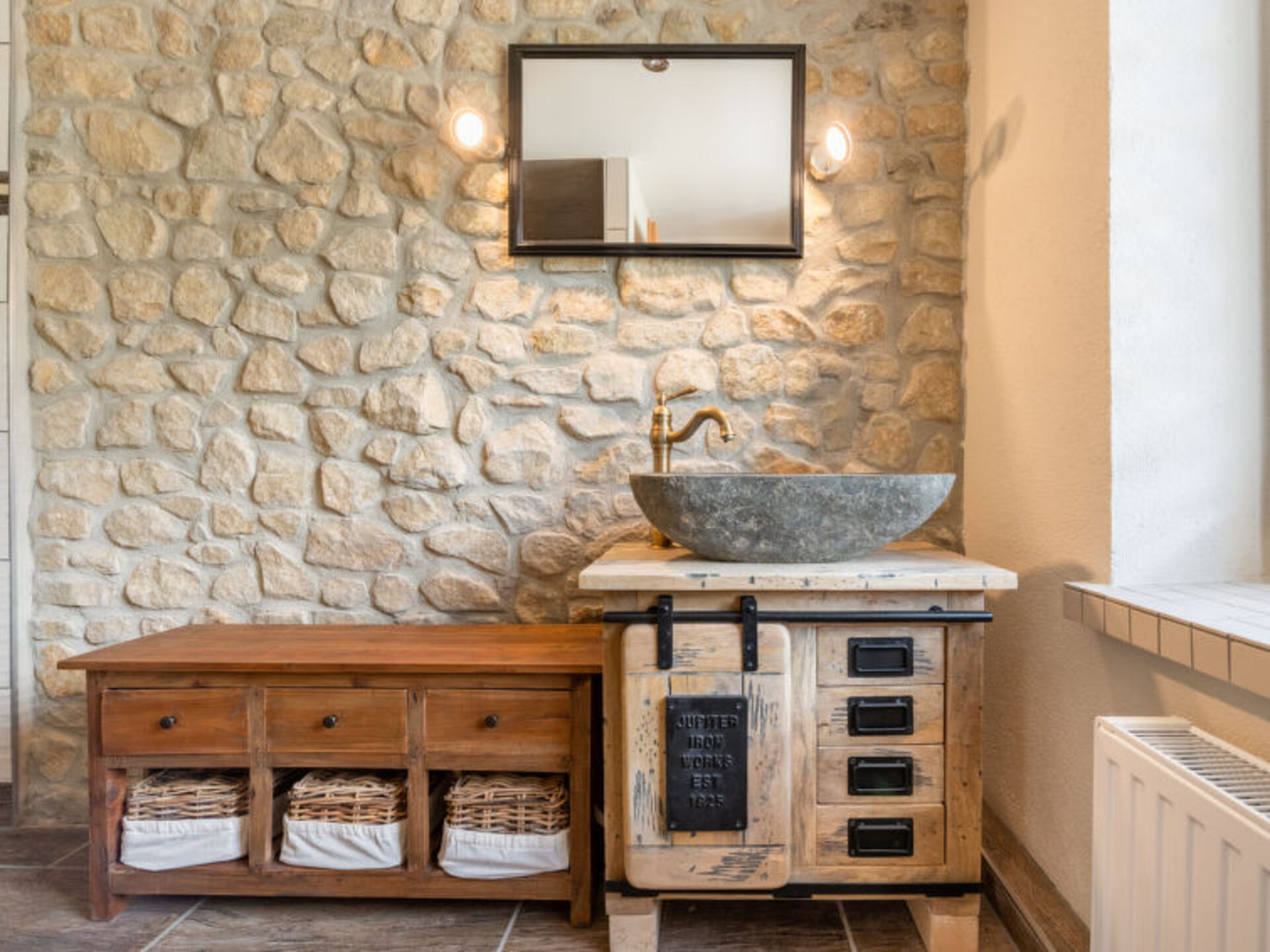 Bathroom / Wellness