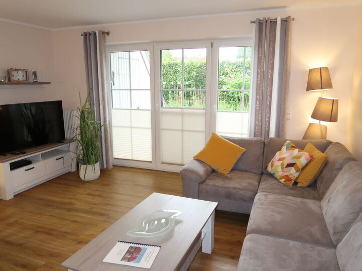 Tranquil 3 BR Villa in Niedersachsen,1017, Butjadingen, Germany
