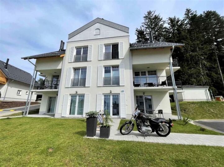 Secluded Splendor - Elegant 1 Bedroom Villa,1012, Frymburk, Czech Republic