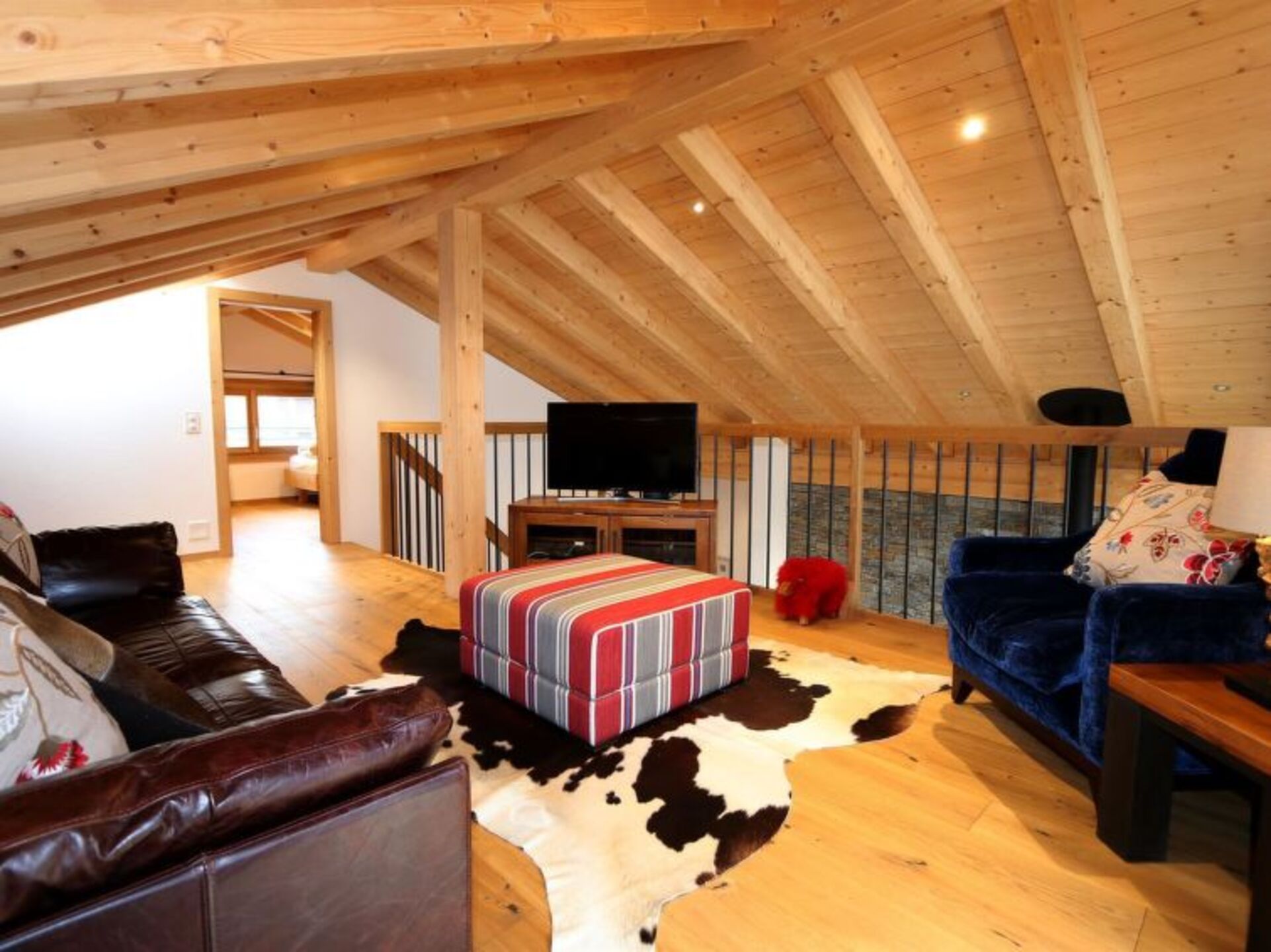Mountain Magic: 4 Bed Villa, Valais,1387