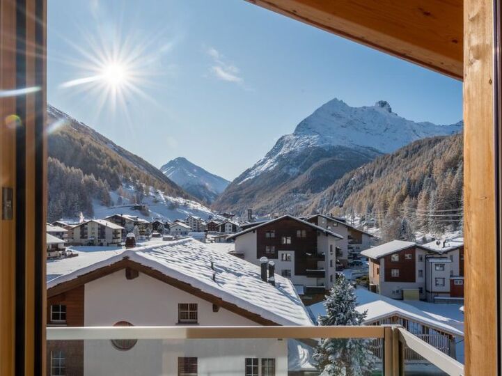 Charming Family Home in Saas-Grund, 1247
