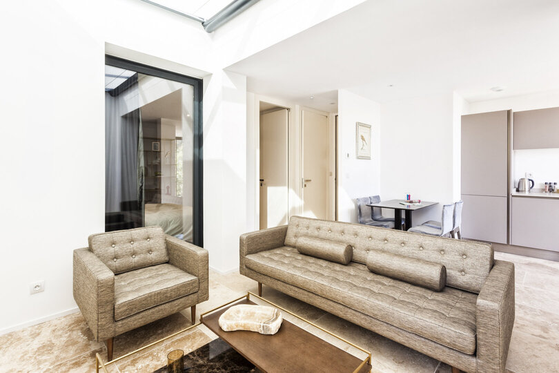 Seaside Bliss: Villa Colibri's Luxe Escape