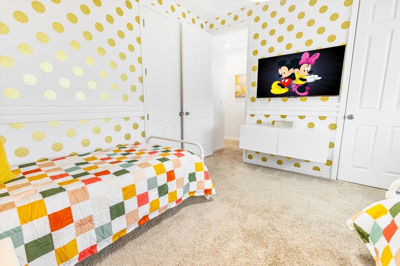 Two Twins Bedroom 5 (Angle)
50" Roku TV