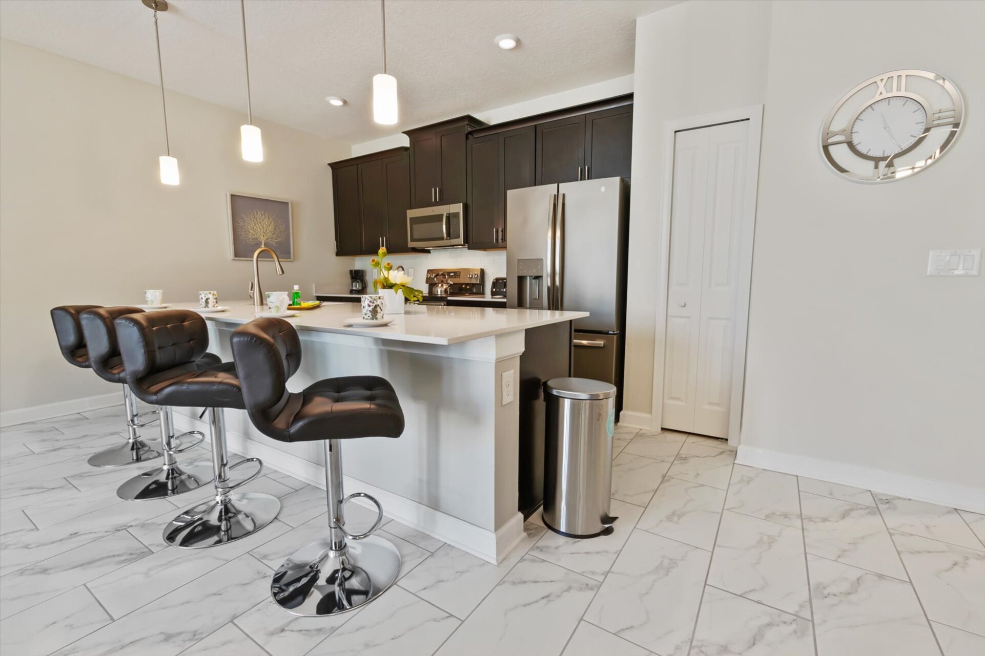 Breakfast Bar