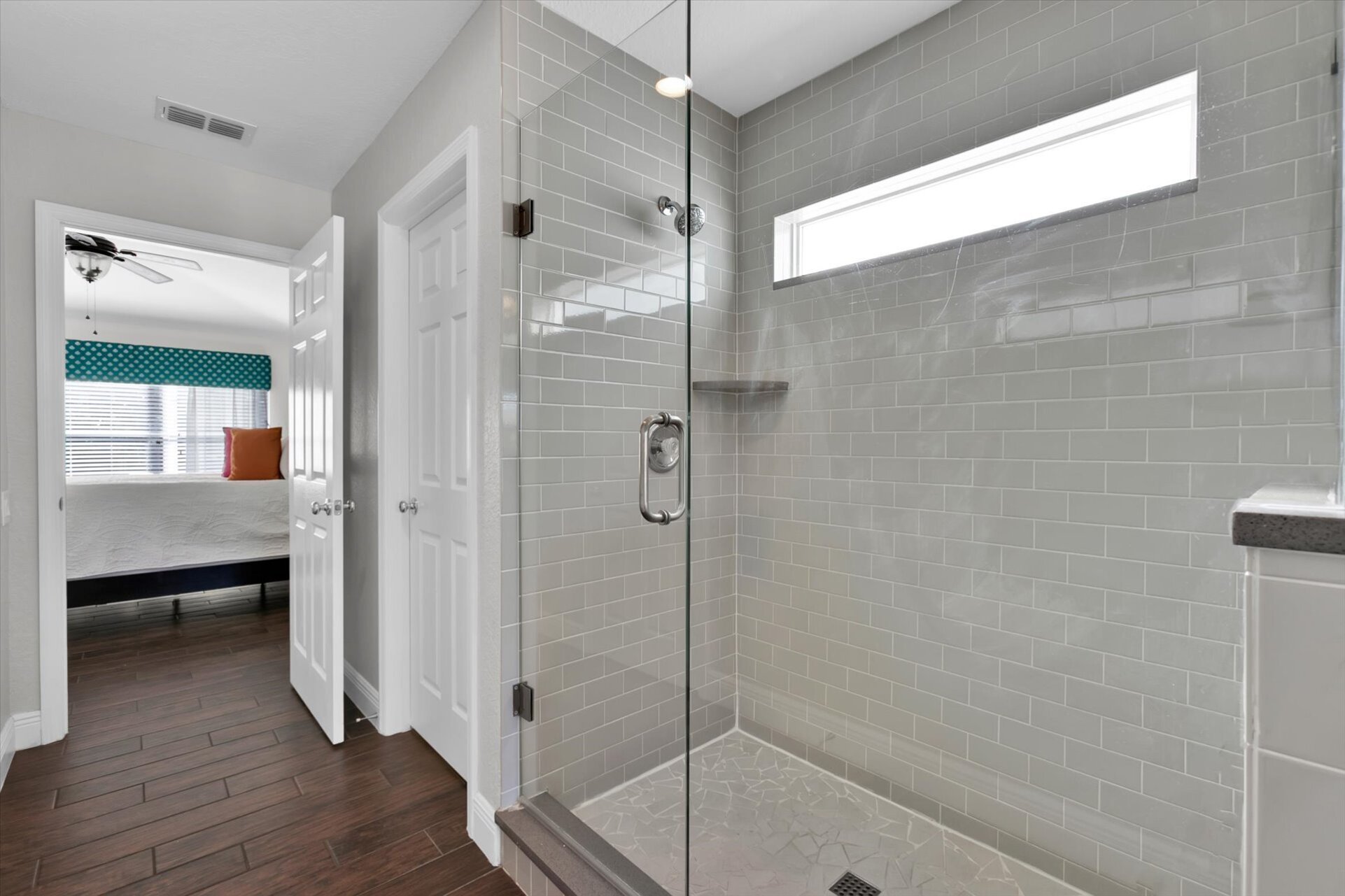 Master King Bathroom 1 (Angle)
Tub and Shower