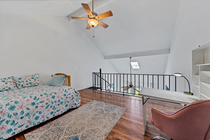 Loft with daybed