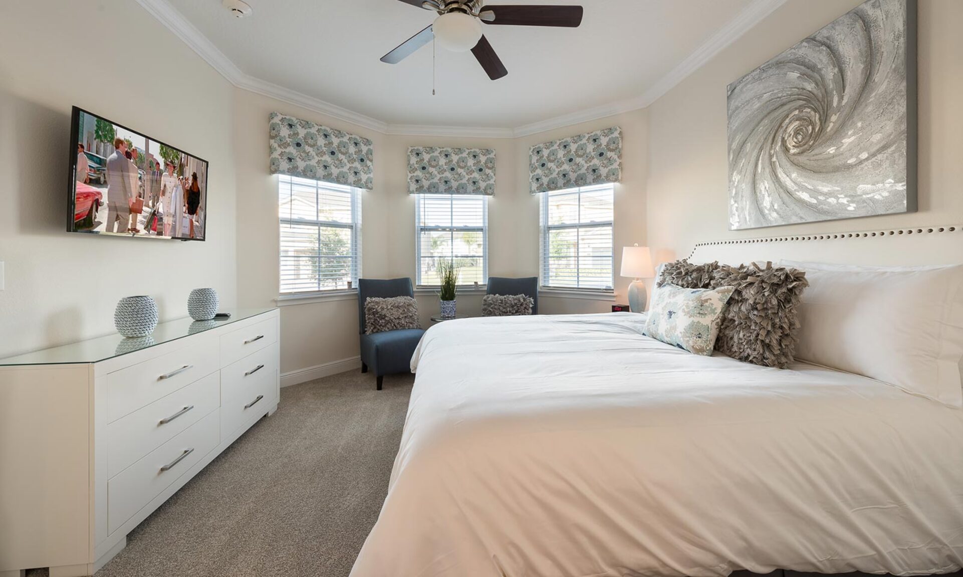 Luxury & Fun Await at Your Paradise, Orlando Villa 6676