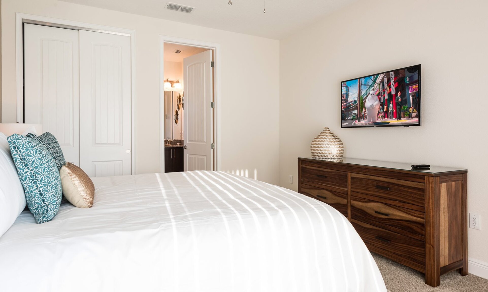 Luxury & Fun Await at Your Paradise, Orlando Villa 6676