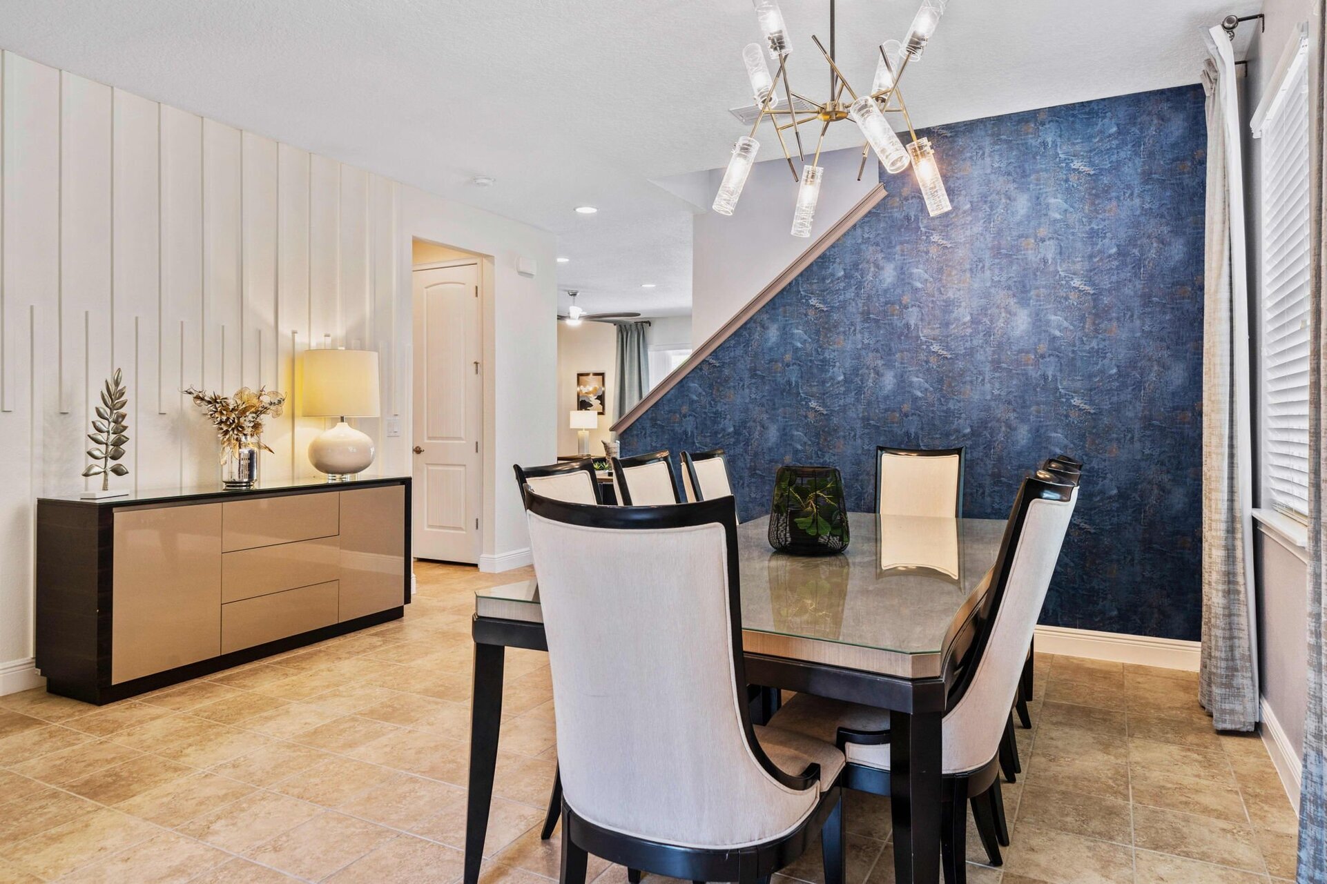 Experience Magic and Luxury Just Minutes from Disney