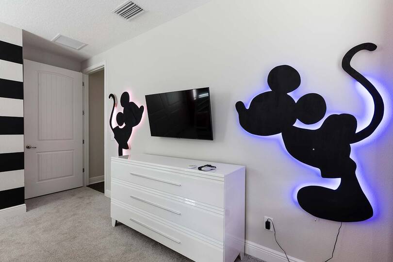 Escape & Unwind at Paradise Retreat, Orlando Villa 6677