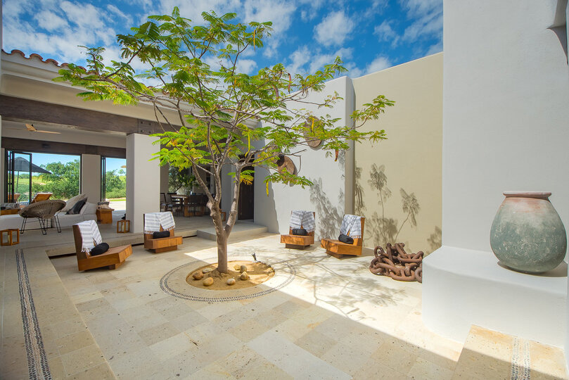 Escape to Paradise at Cabo San Lucas Villa 1049: Your Luxurious Retreat